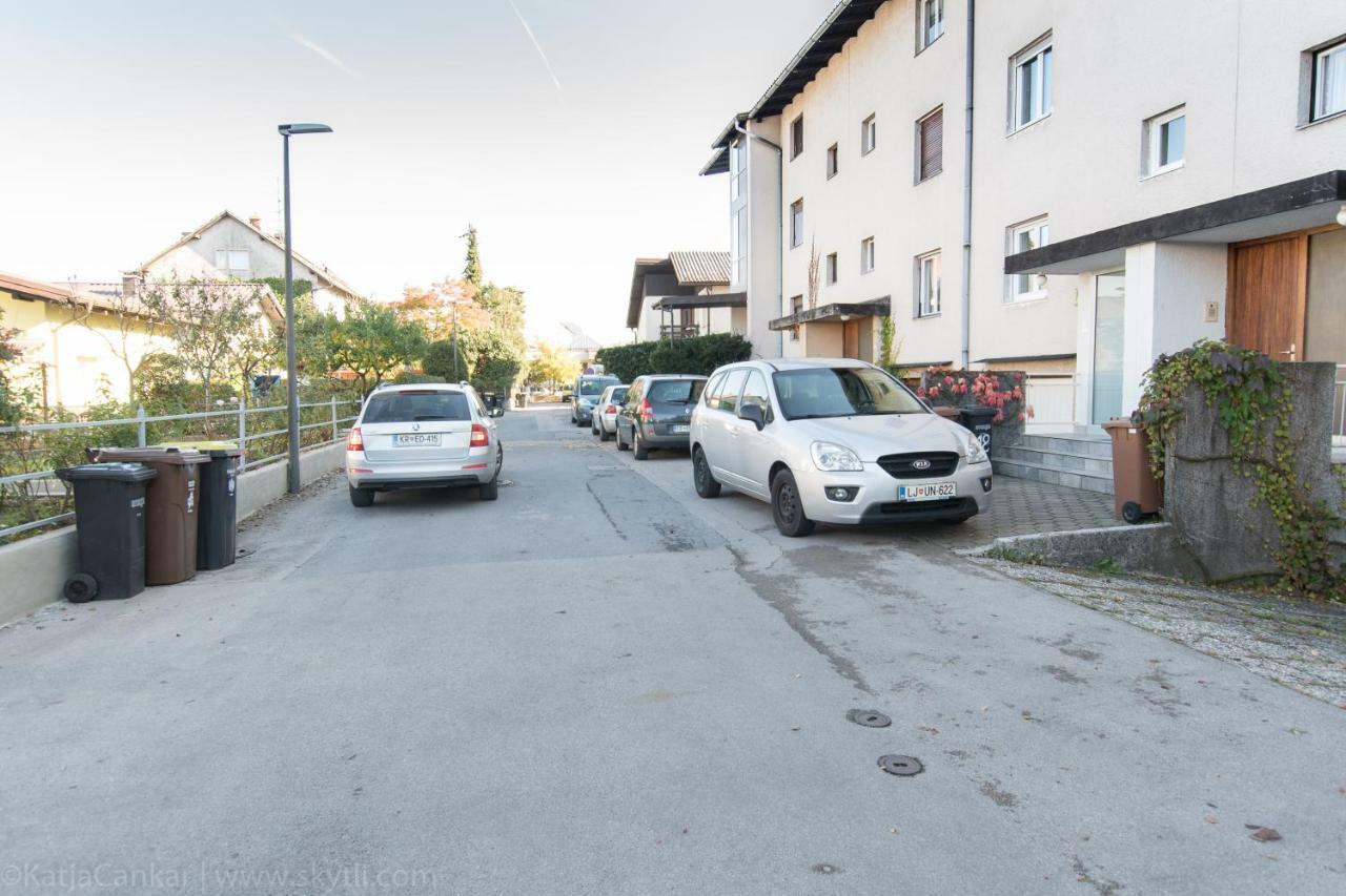 Apartments Peter & Free Parking Ljubljana Exterior foto